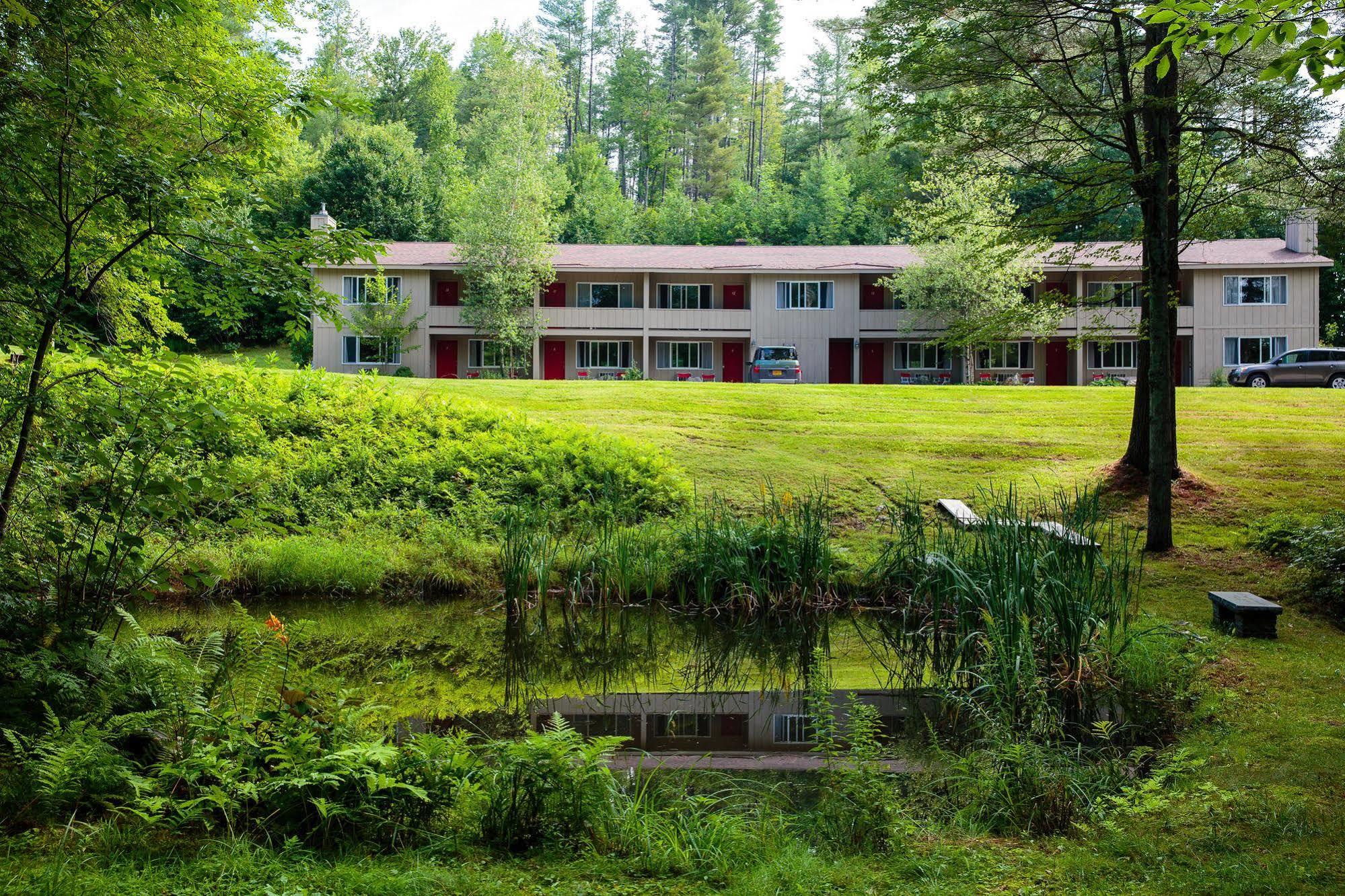 Hob Knob Inn&Lounge Stowe Exterior foto